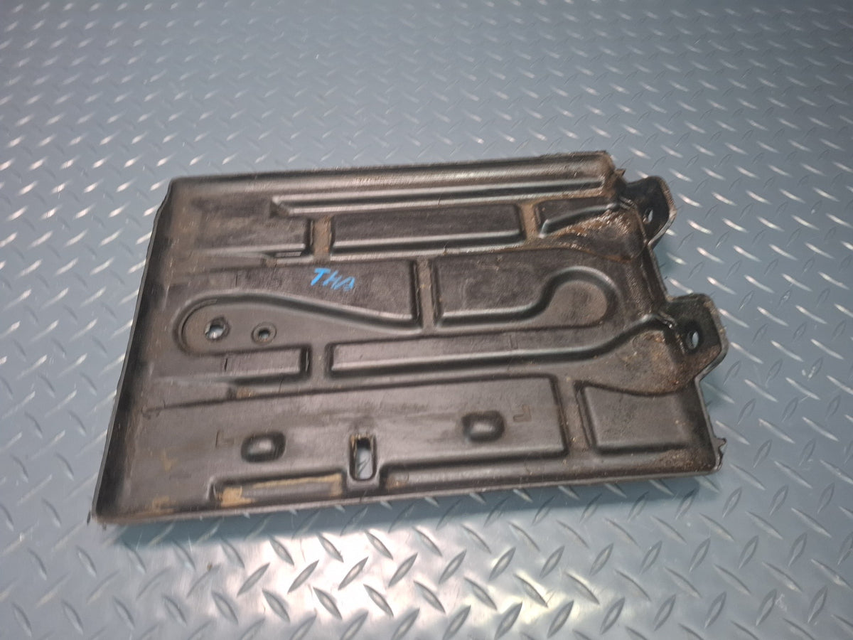 89-99 Toyota Hiace KZH106W Battery Tray Holder Bracket Support Set OEM