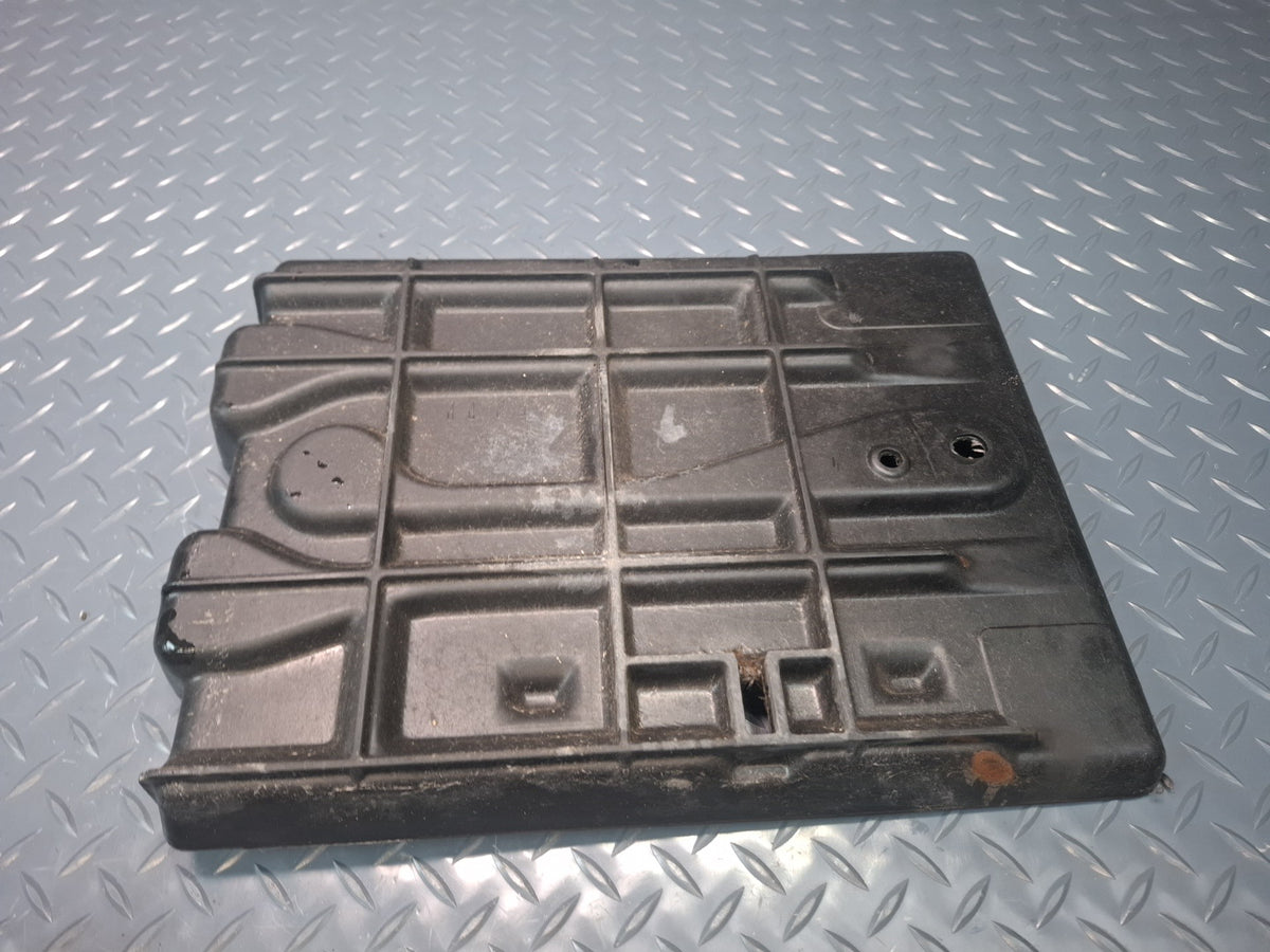 89-99 Toyota Hiace KZH106W Battery Tray Holder Bracket Support Set OEM