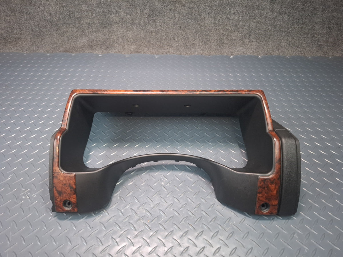 03-07 Hummer H2 Dash Instrument Cluster Speedometer Bezel Trim Panel 15177439