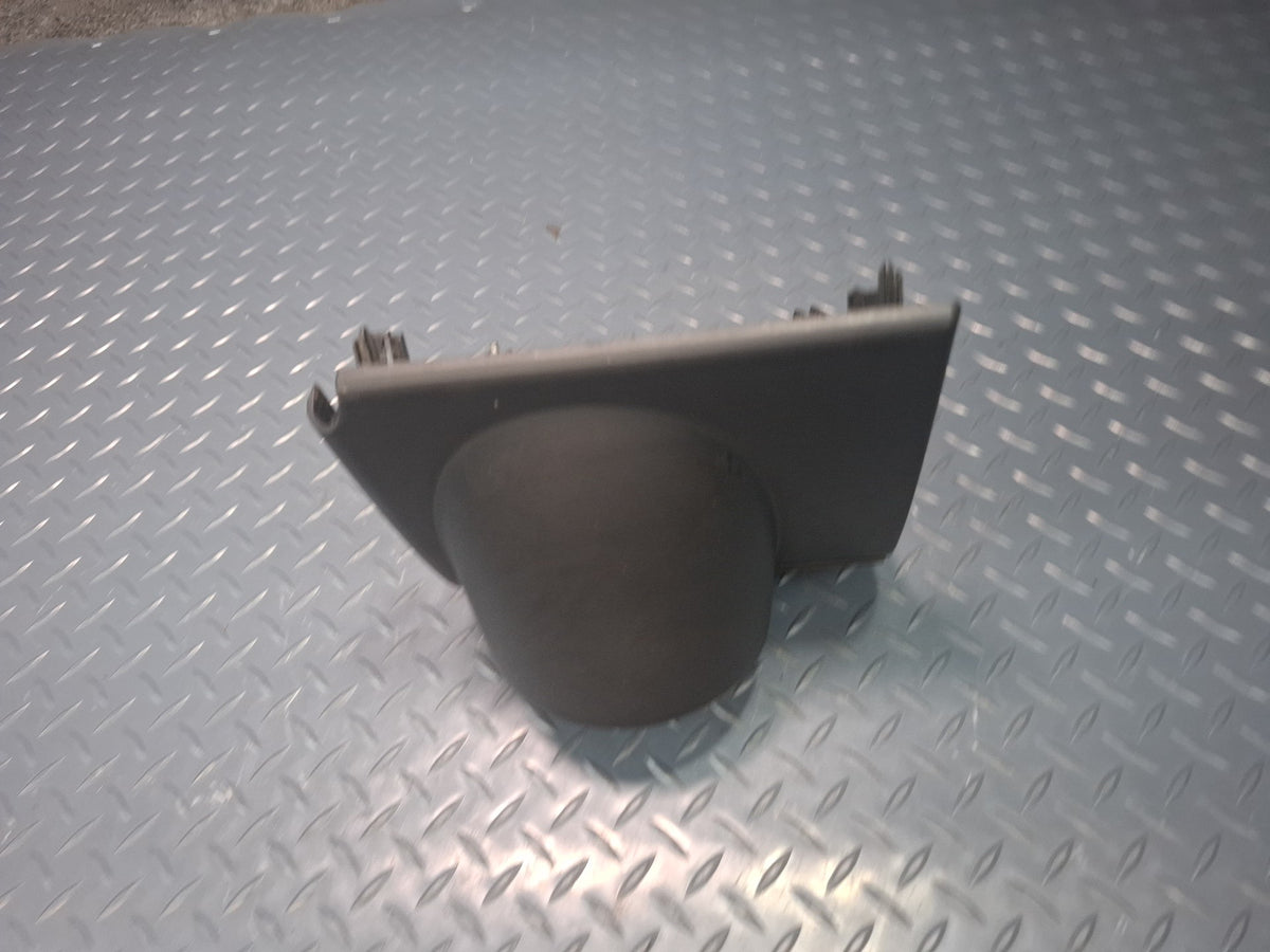 2003-2007 Hummer H2 Dash Front Left Trim Panel w A/C Air Vent 15189808
