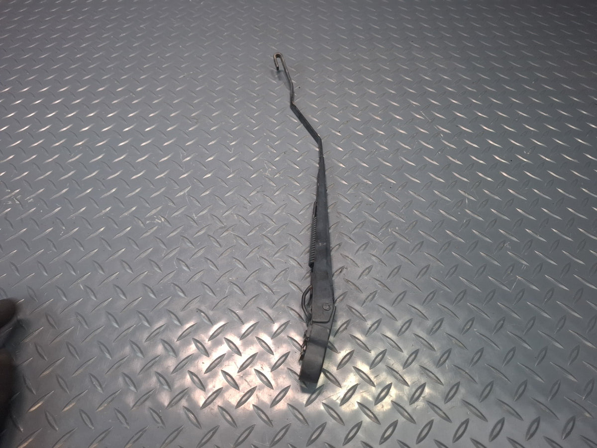 2003-2009 Hummer H2 Front Windshield Left & Right Wiper Arm Set of 2