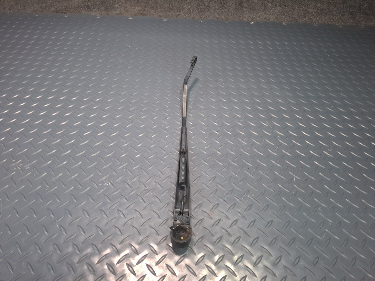 2003-2009 Hummer H2 Front Windshield Left & Right Wiper Arm Set of 2