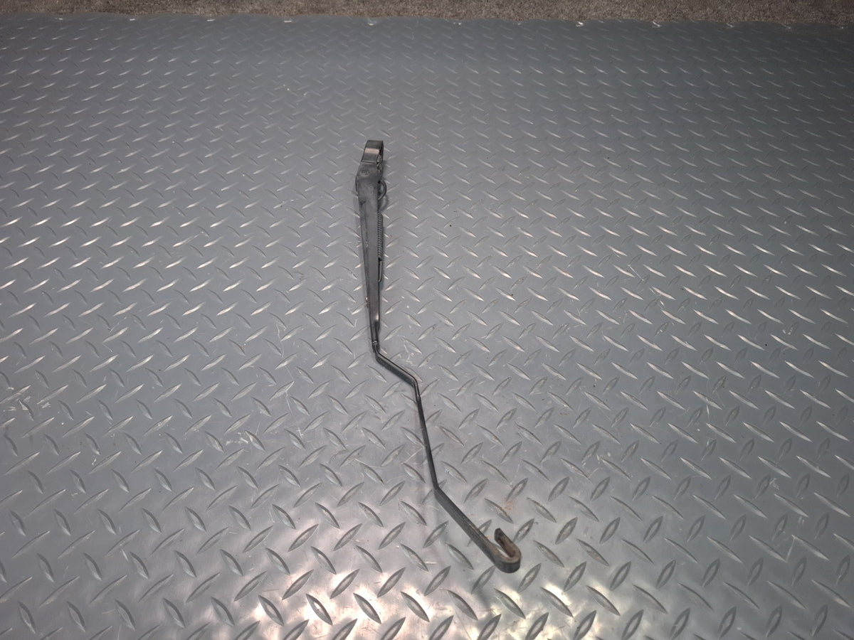2003-2009 Hummer H2 Front Windshield Left & Right Wiper Arm Set of 2