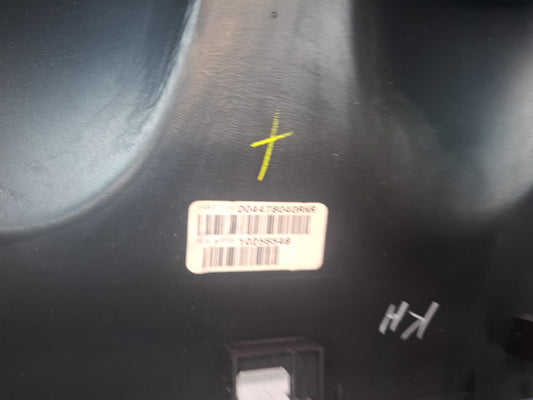 2003-2007 Hummer H2 Dash Front Center Radio Trim Bezel Cover Panel W/ Air Vents