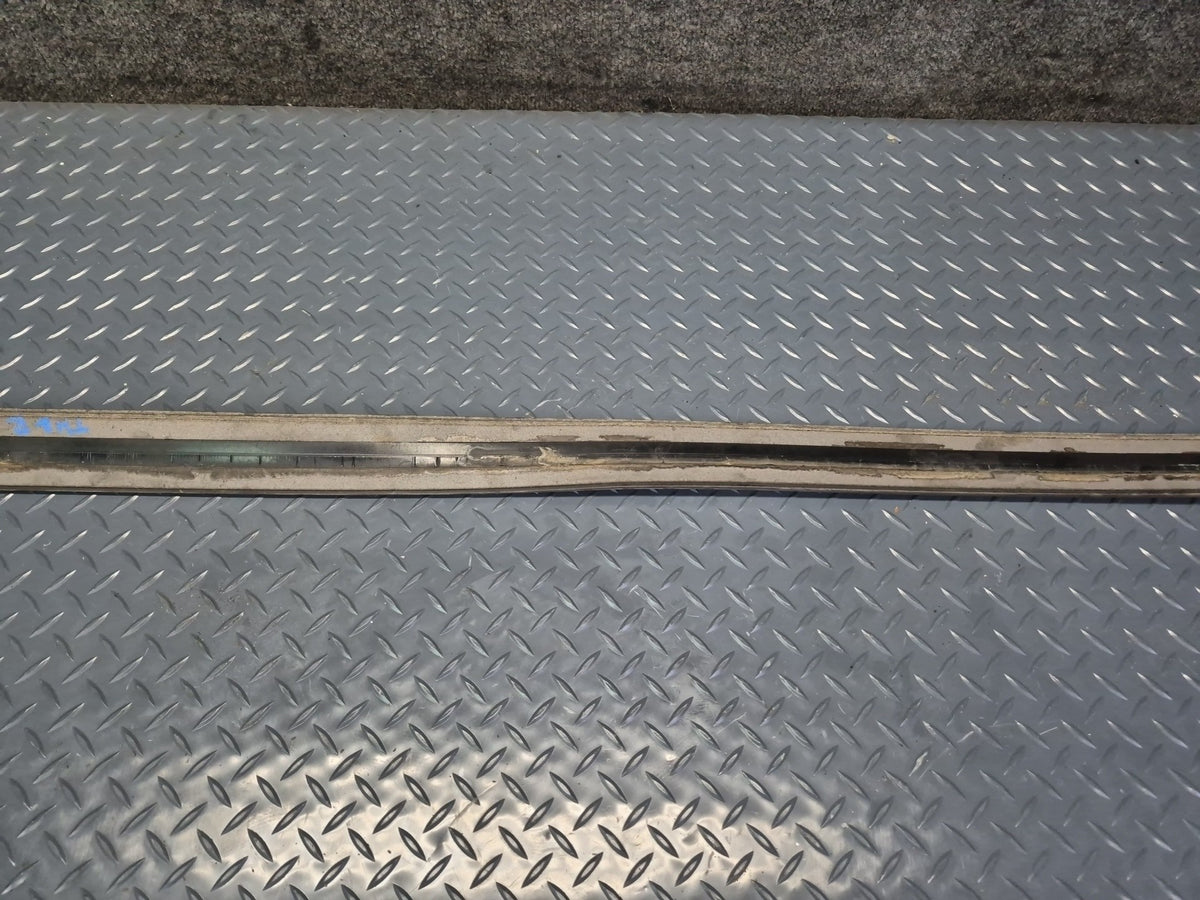 93-96 Toyota Hiace KZH106W Set of 3 Right Body Door Molding Trim Panel OEM