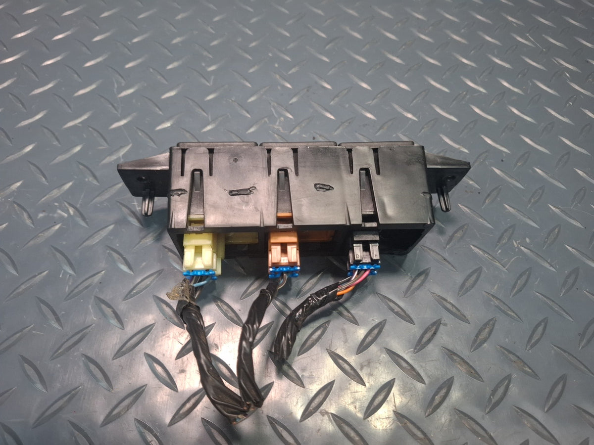 2003-2007 Hummer H2 Dash Center Traction Control Height TOW Haul Switch 15192440