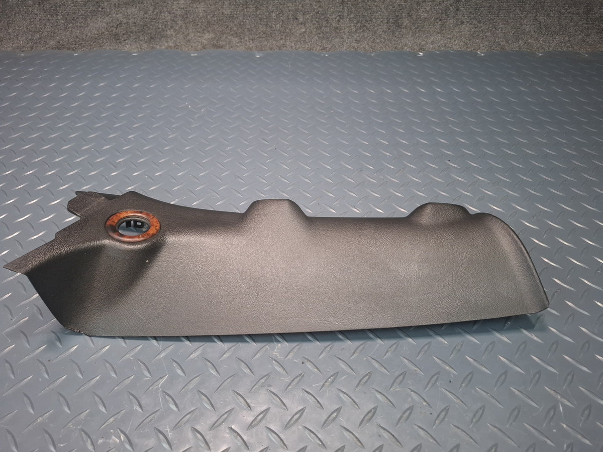 2006-2007 Hummer H2 Front Left Side Interior A Pillar Trim Cover Panel