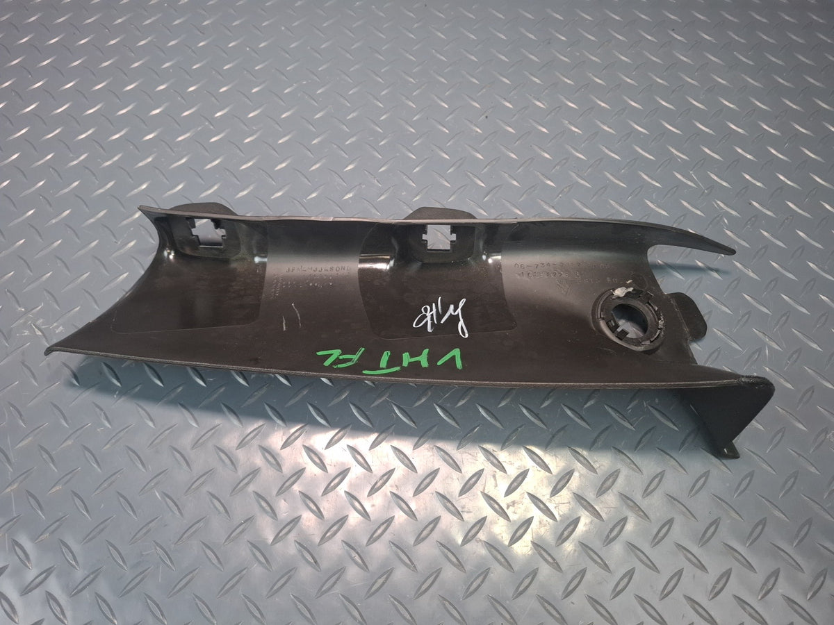 2006-2007 Hummer H2 Front Left Side Interior A Pillar Trim Cover Panel