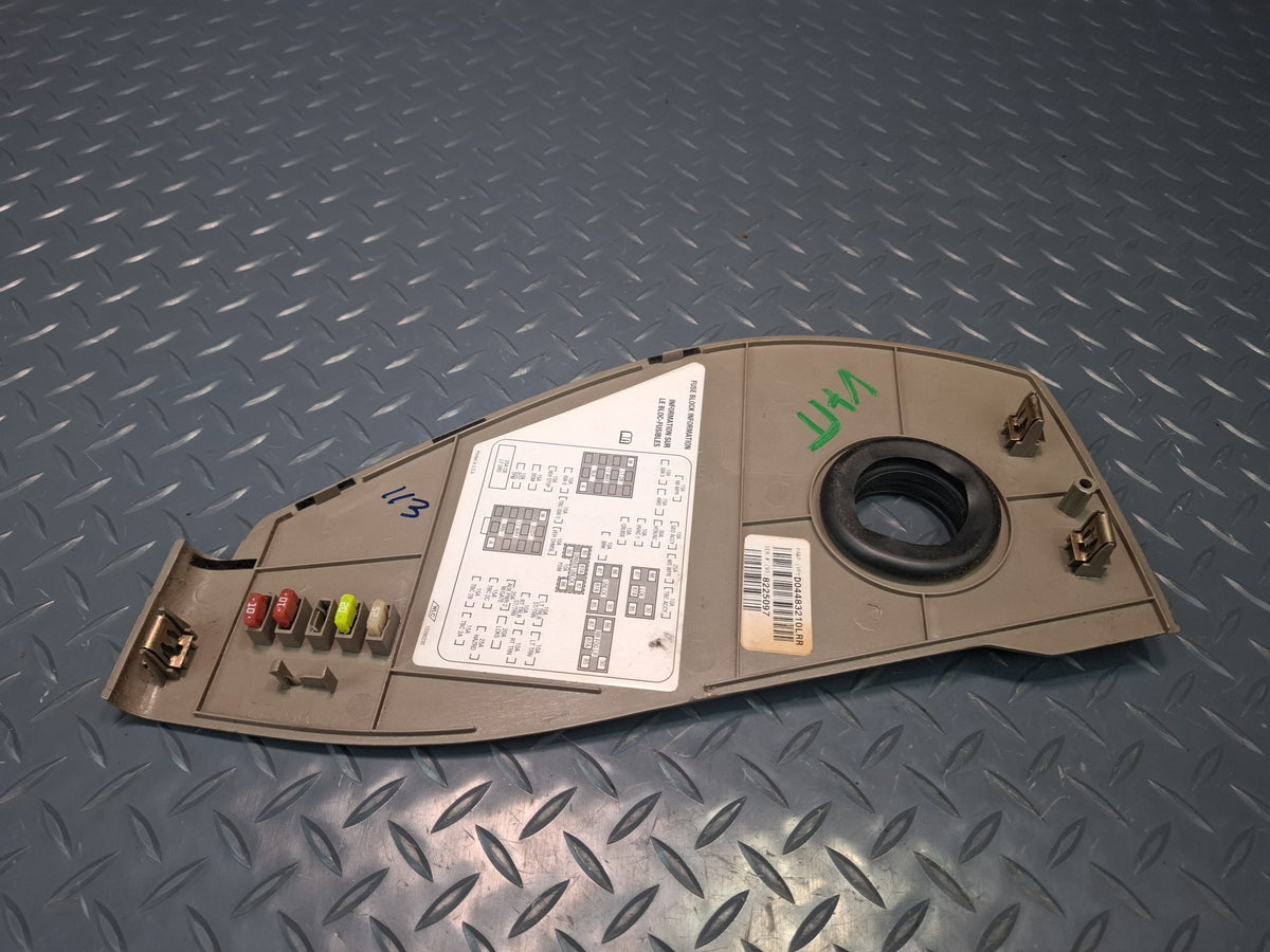 2003-2007 Hummer H2 Dash Front Left Side END Cap Trim Cover