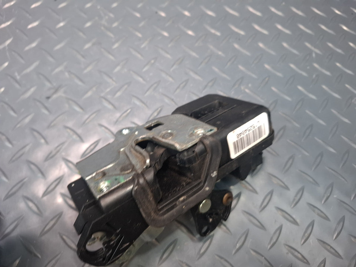 2003-2007 Hummer H2 Front Left Driver Side Door Lock Latch Actuator