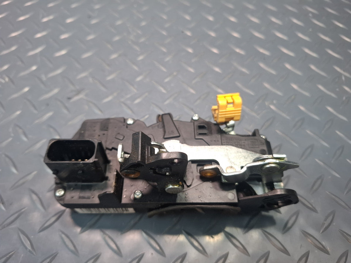 2003-2007 Hummer H2 Front Left Driver Side Door Lock Latch Actuator