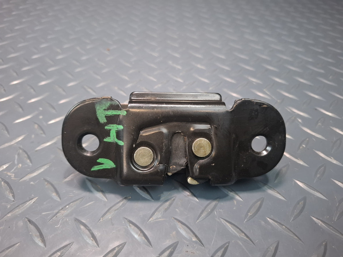 2003-2009 Hummer H2 Rear Trunk Lid Tailgate Liftgate Trunk Lock Latch Set