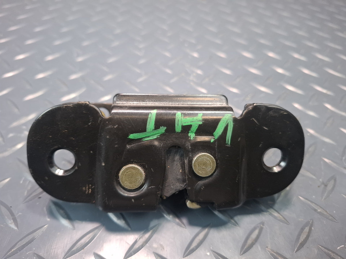 2003-2009 Hummer H2 Rear Trunk Lid Tailgate Liftgate Trunk Lock Latch Set