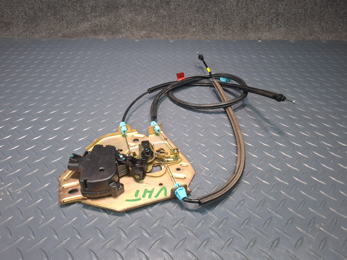 2003-2009 Hummer H2 Rear Trunk Lid Tailgate Liftgate Lock Latch W/ Cables