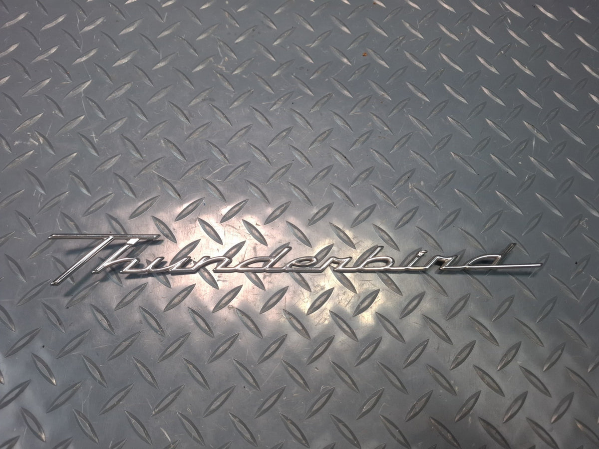 02-05 Ford Thunderbird Front & Rear Complete Emblem Logo Badge Symbol Set Dmgd