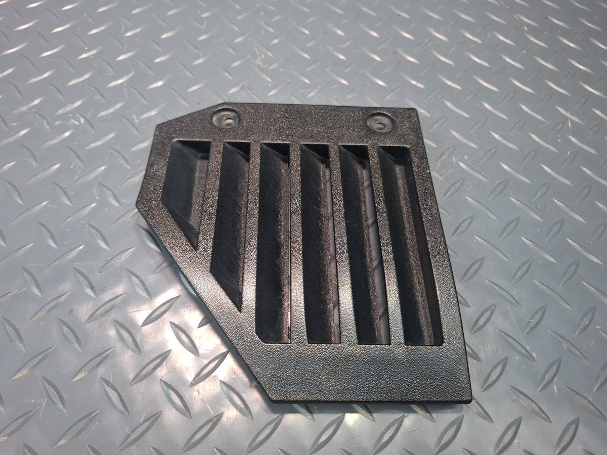 2006 Hummer H2 Front Left Side Fender Vent Grille Trim Molding