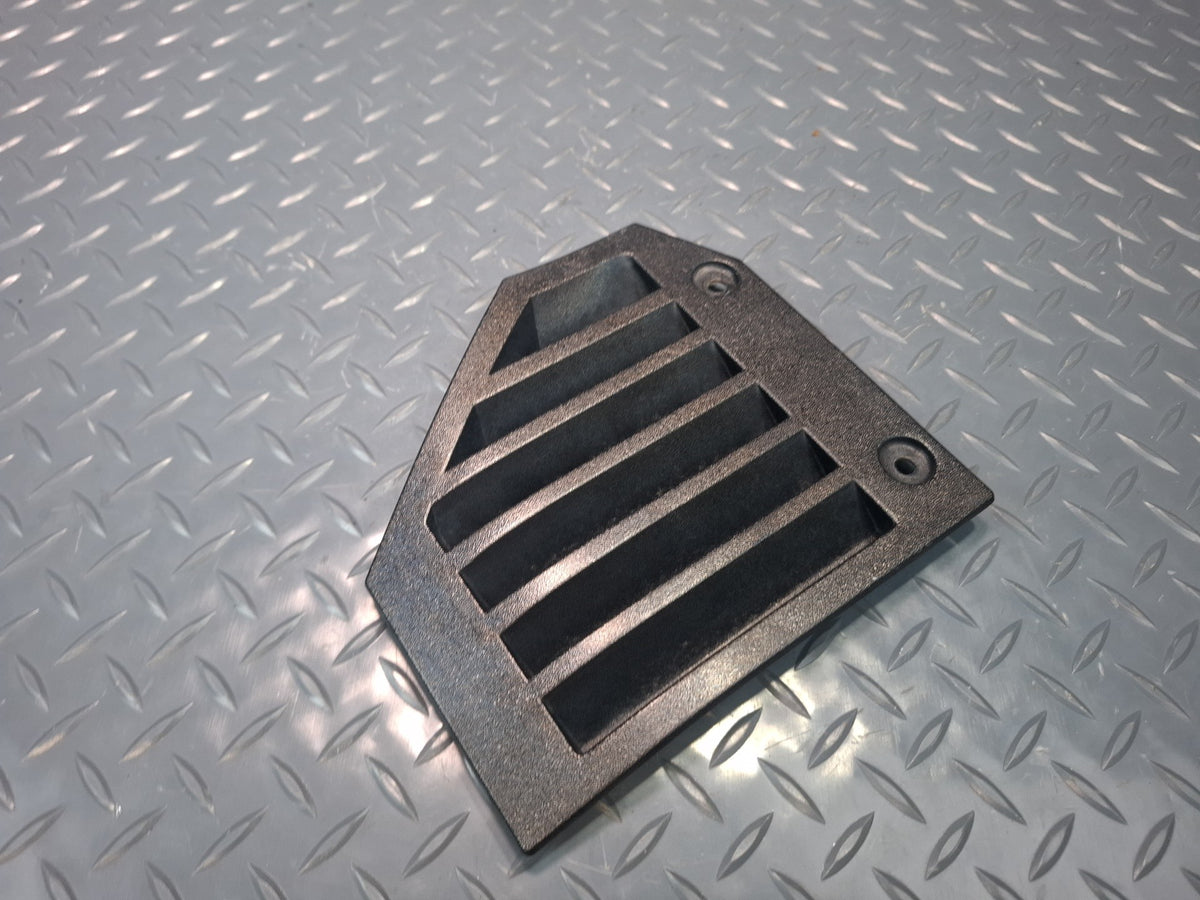 2006 Hummer H2 Front Left Side Fender Vent Grille Trim Molding