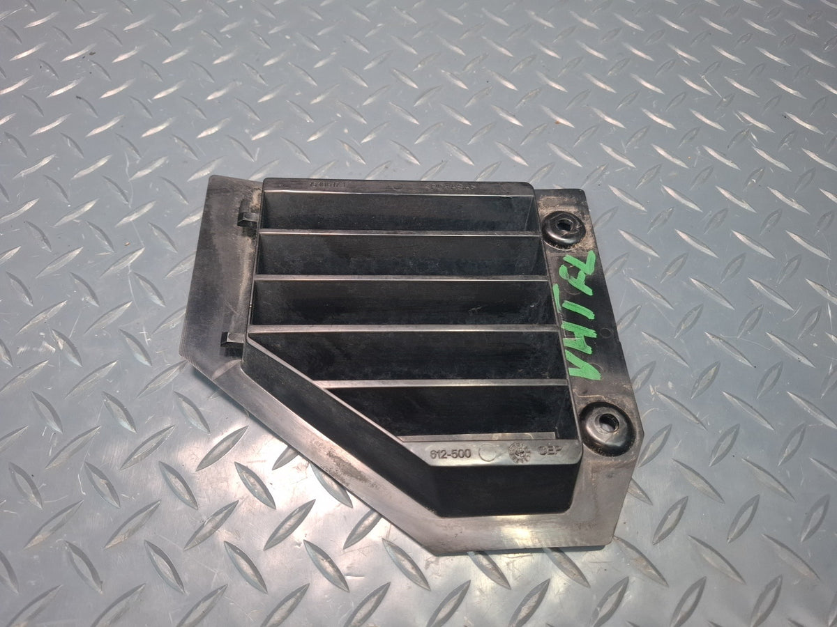 2006 Hummer H2 Front Left Side Fender Vent Grille Trim Molding