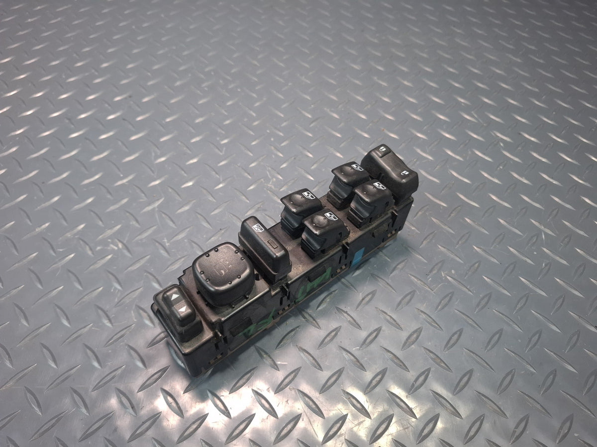 2005-2007 Hummer H2 Front Left Door Master Power Window Mirror Switch 15883319
