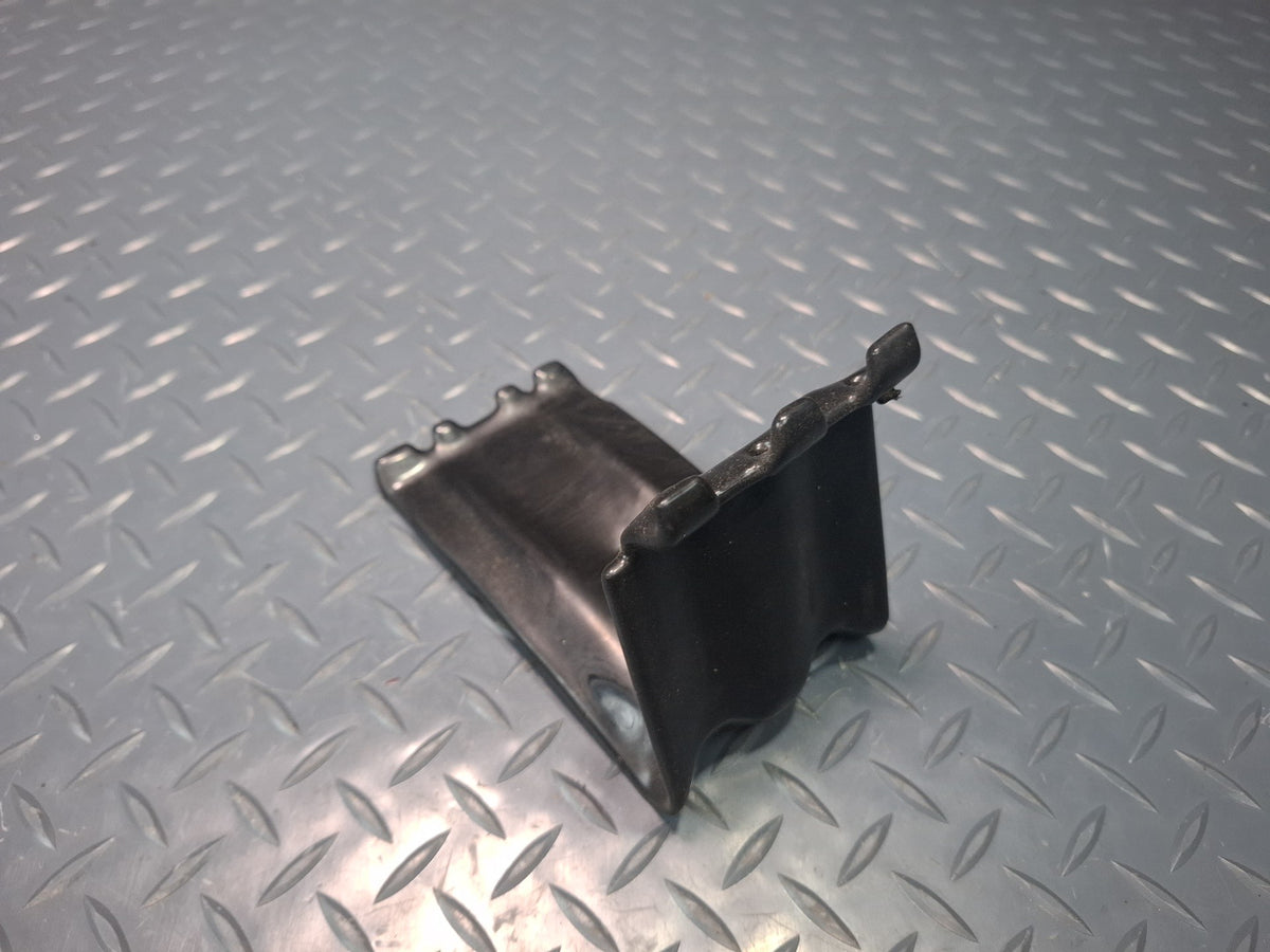 2003-2007 Hummer H2 Emergency Spare Tire Wheel Chocks Block Set