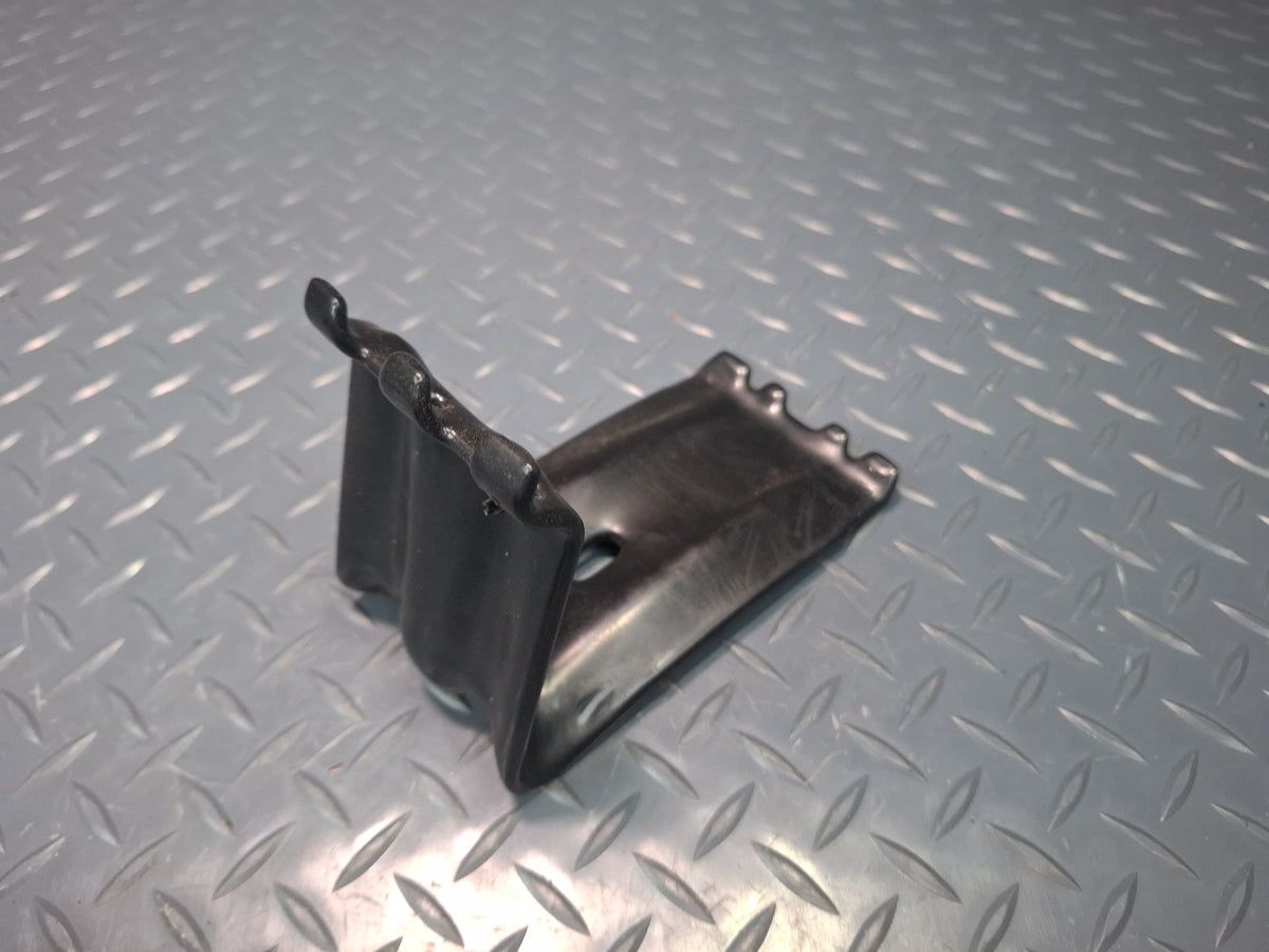 2003-2007 Hummer H2 Emergency Spare Tire Wheel Chocks Block Set