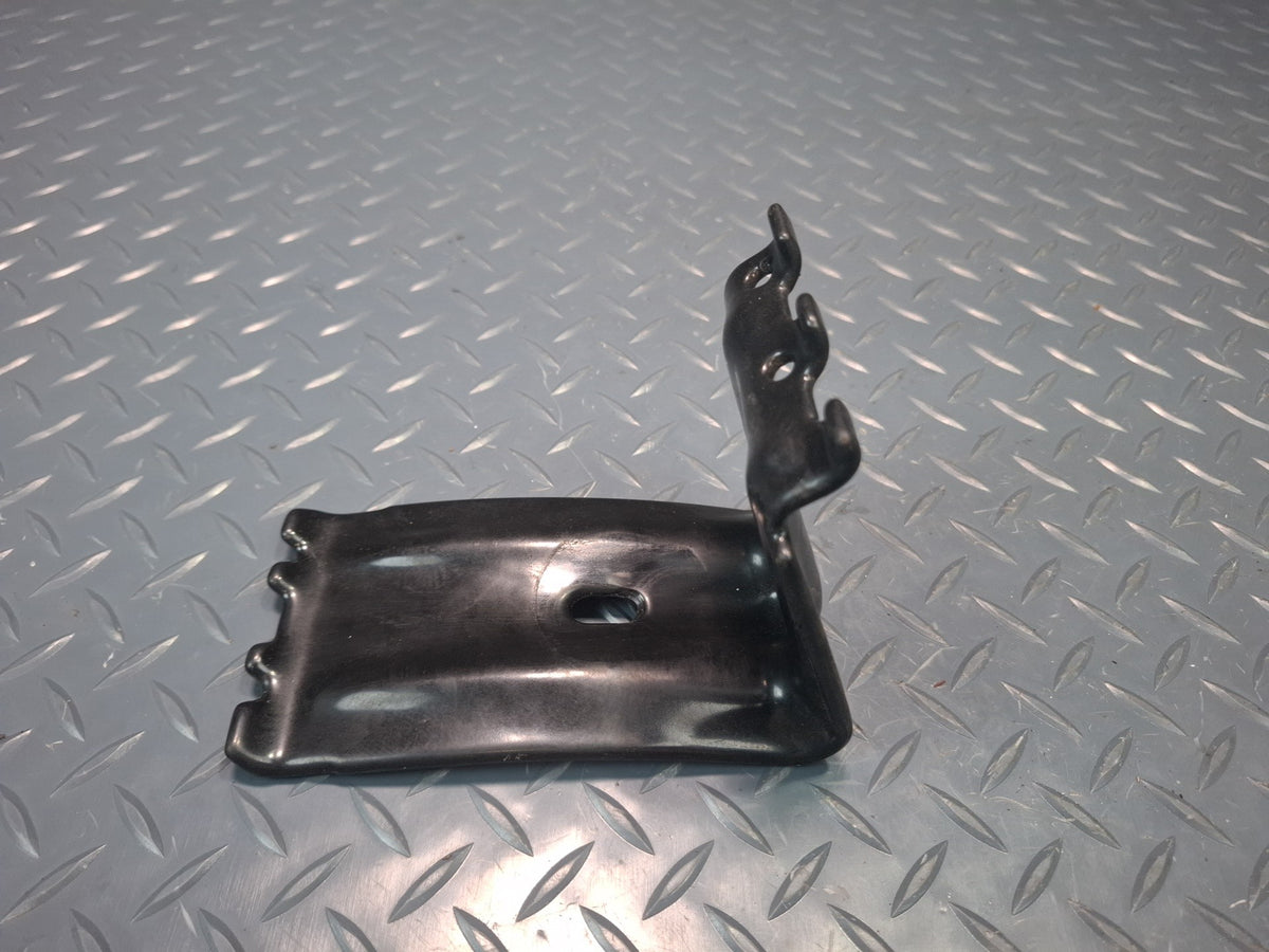 2003-2007 Hummer H2 Emergency Spare Tire Wheel Chocks Block Set