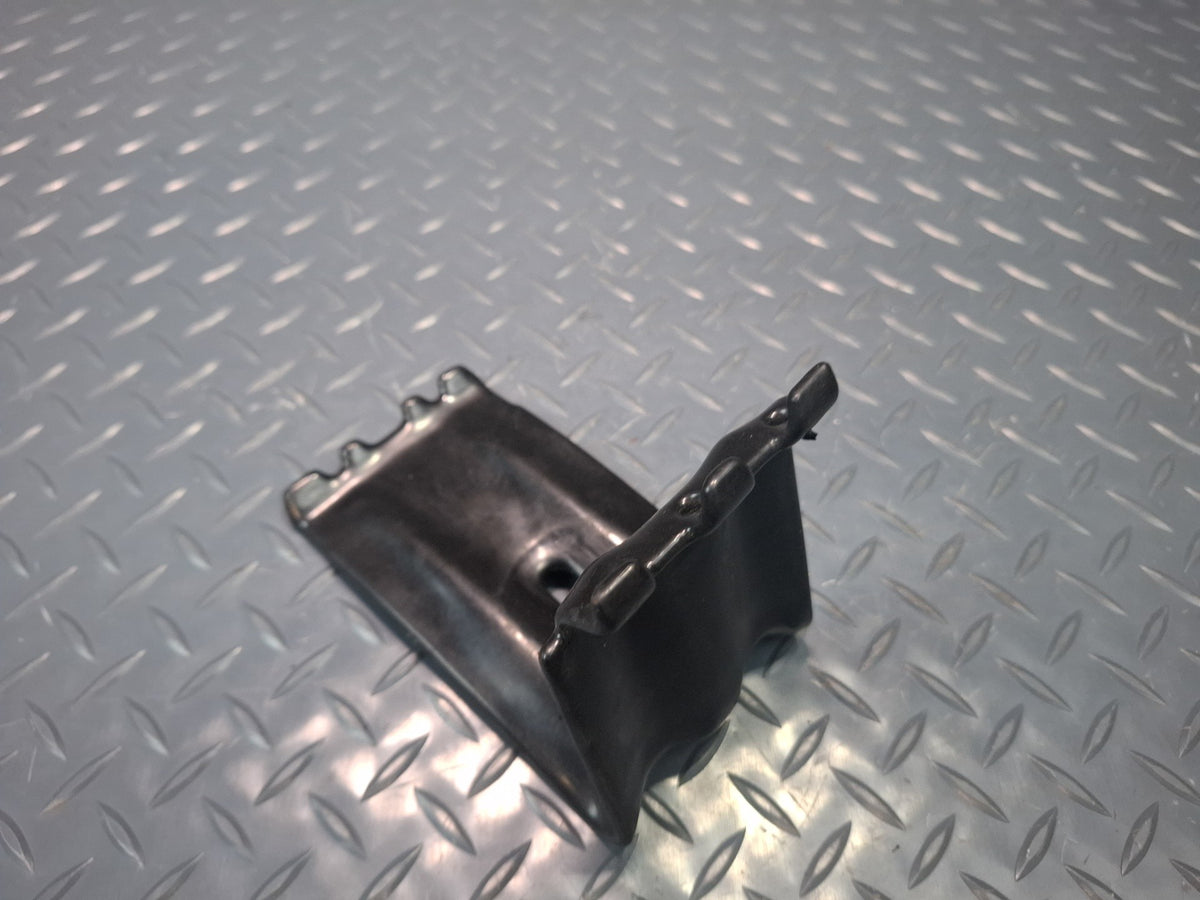 2003-2007 Hummer H2 Emergency Spare Tire Wheel Chocks Block Set