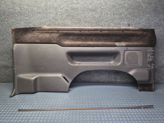 94-95 Toyota Hiace KZH106W Rear Left Quarter Panel Trim Set Brown Damaged