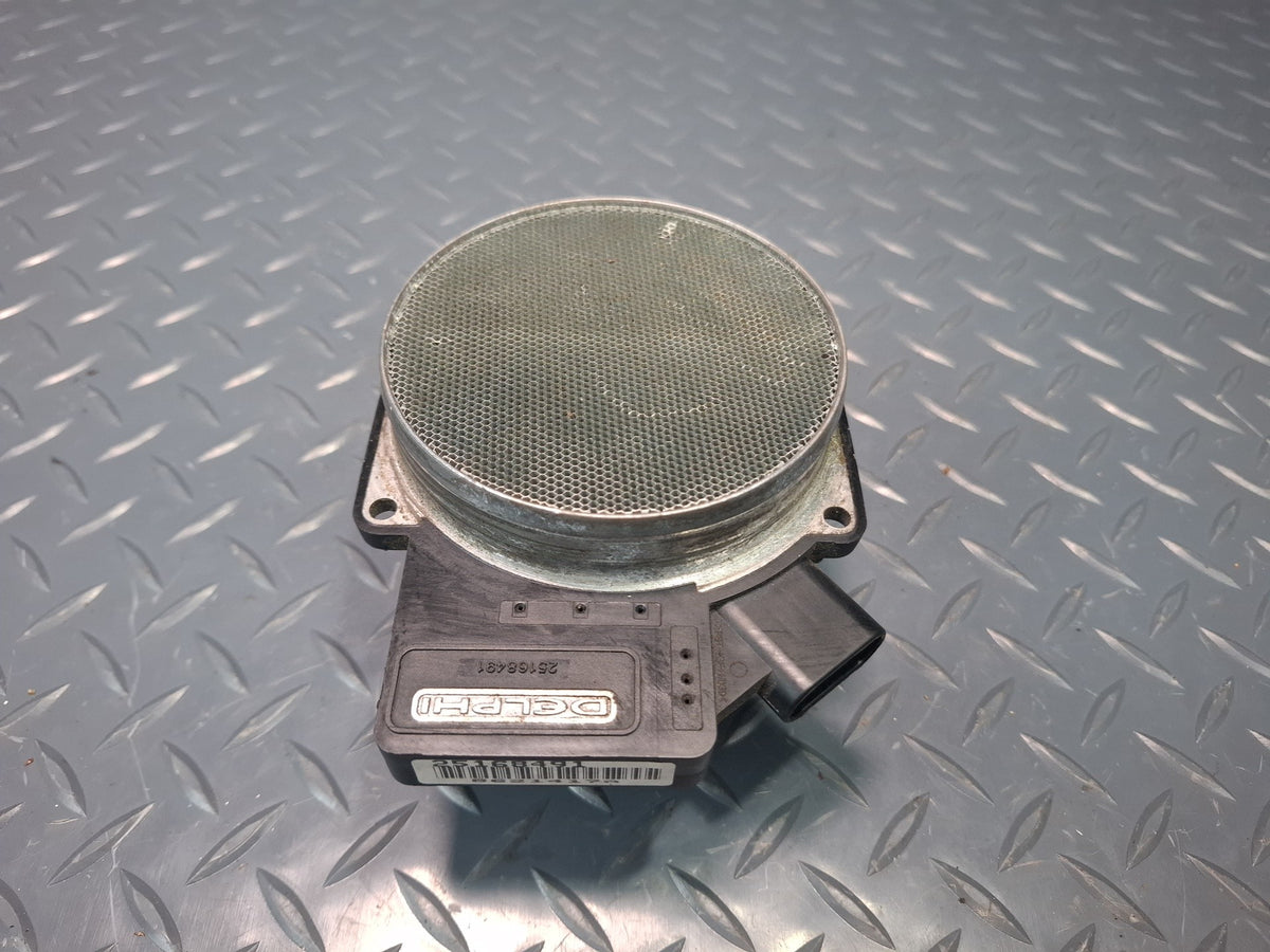 2003-2007 Hummer H2 Mass Air Flow Meter MAF Sensor