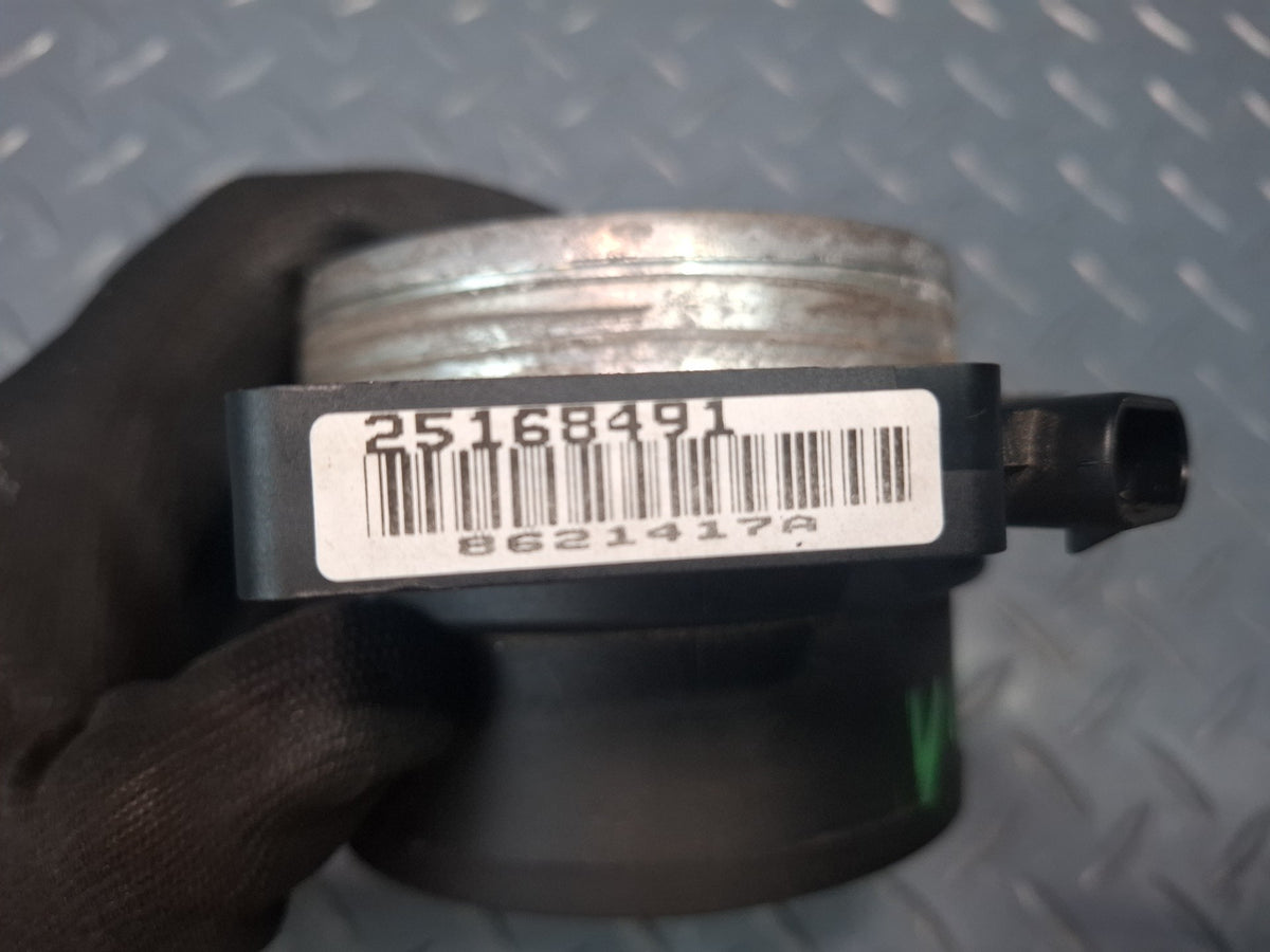 2003-2007 Hummer H2 Mass Air Flow Meter MAF Sensor