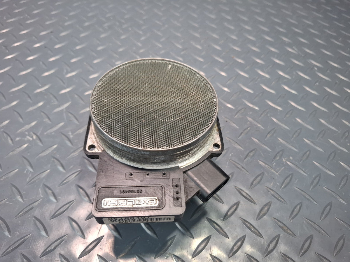 2003-2007 Hummer H2 Mass Air Flow Meter MAF Sensor
