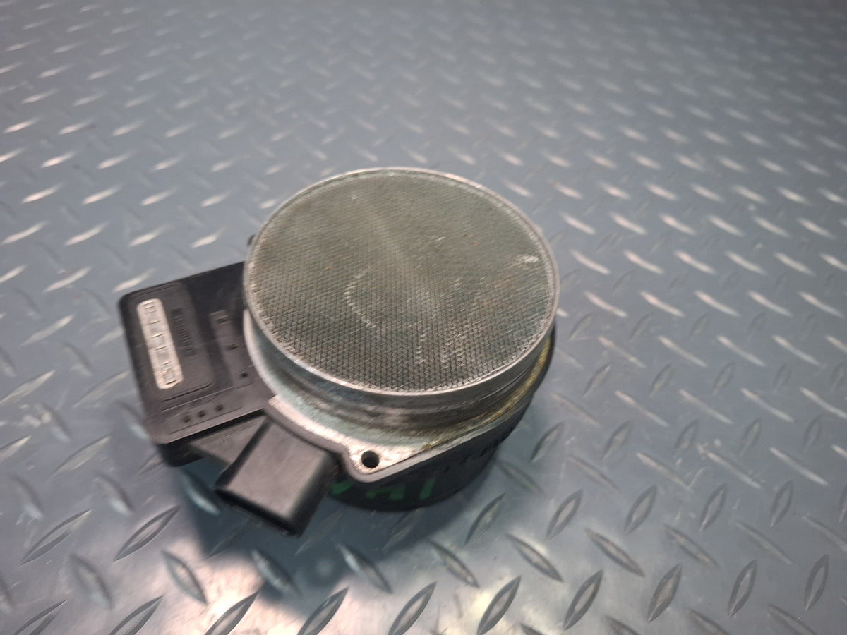 2003-2007 Hummer H2 Mass Air Flow Meter MAF Sensor