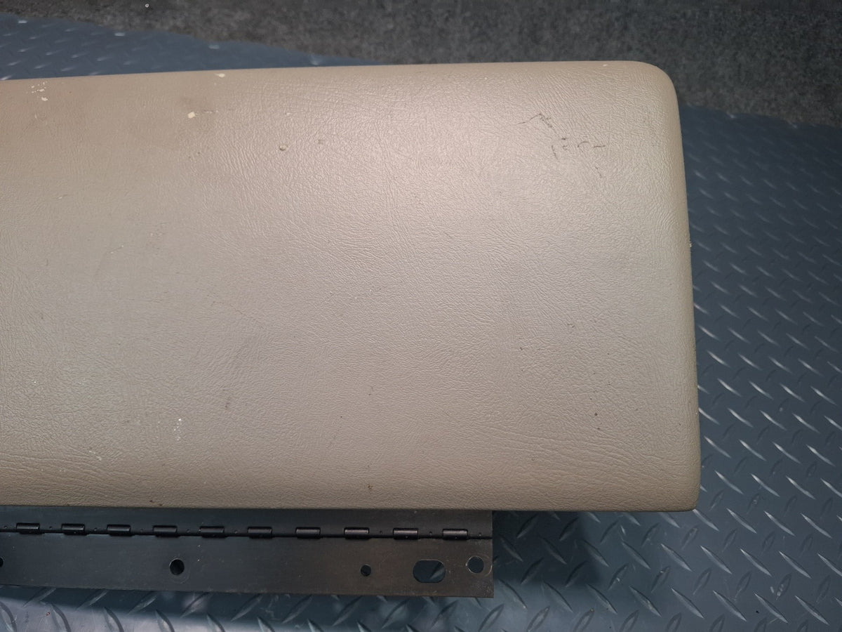 2003-2007 Hummer H2 Dash Glove Box Compartment Storage