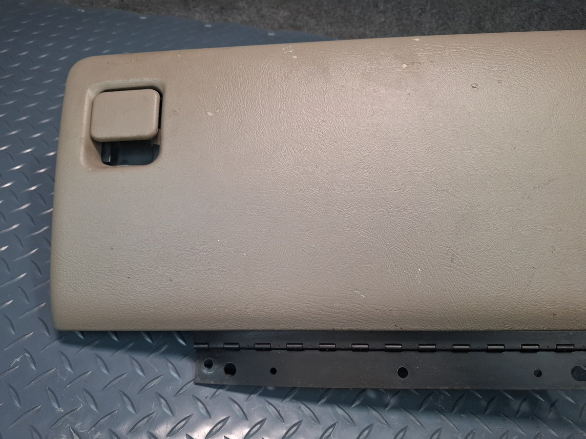 2003-2007 Hummer H2 Dash Glove Box Compartment Storage