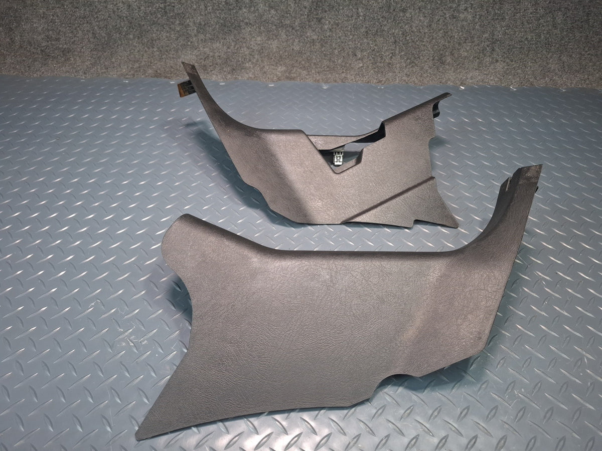 2003-2009 Hummer H2 Front Left & Right Lower Kick Trim Cover Panel Set of 2