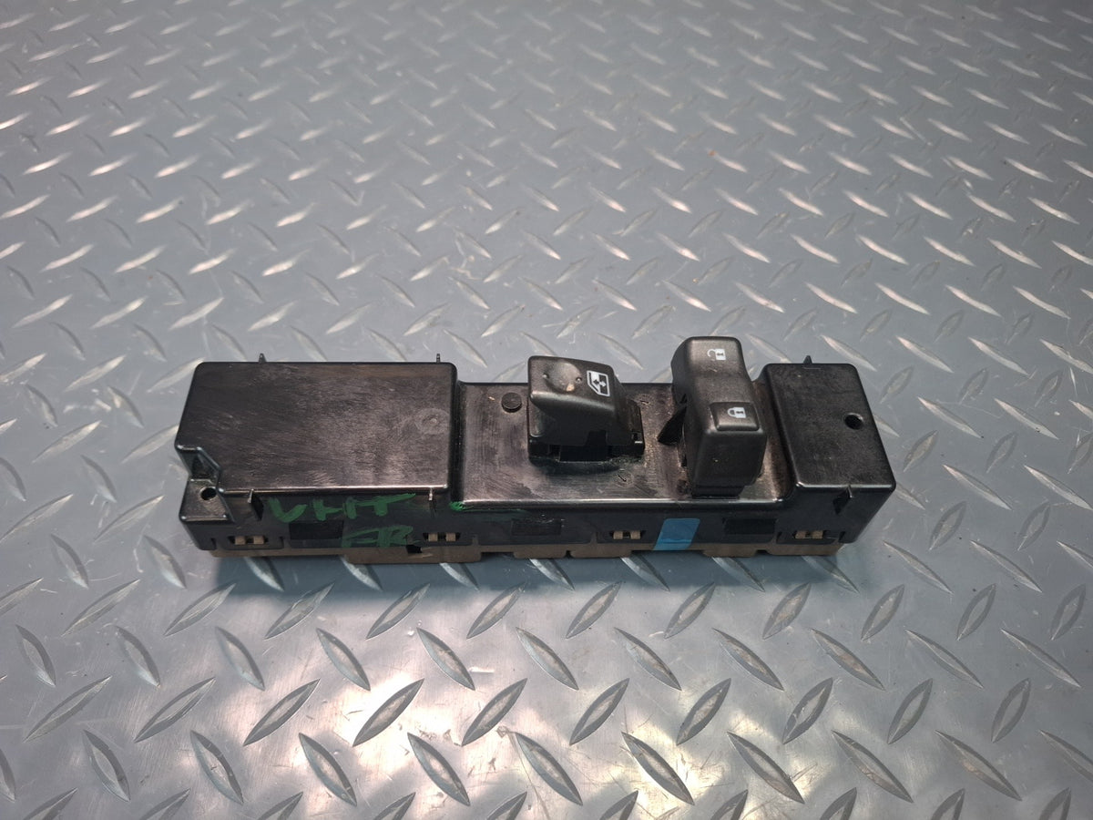 2005-2007 Hummer H2 Front Right Side Door Power Window Mirror Switch 15262336
