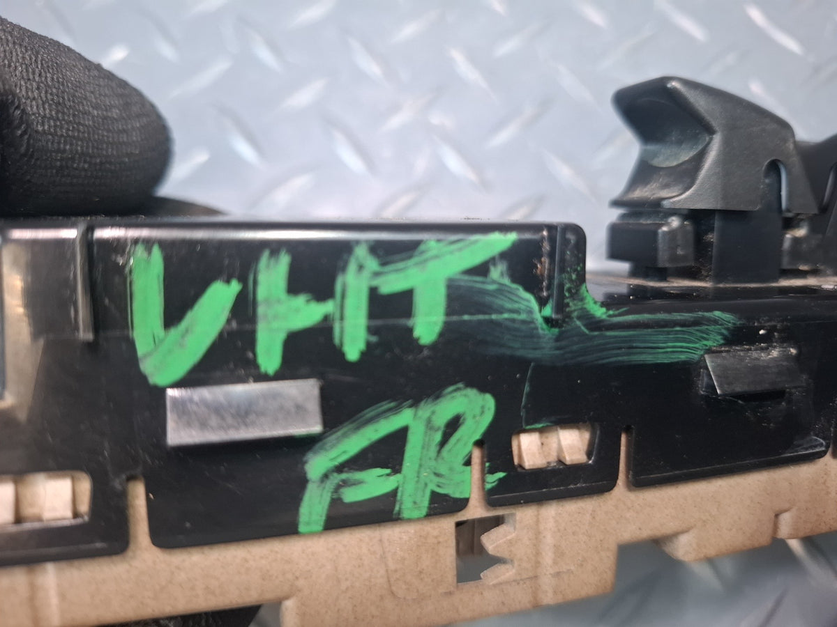 2005-2007 Hummer H2 Front Right Side Door Power Window Mirror Switch 15262336