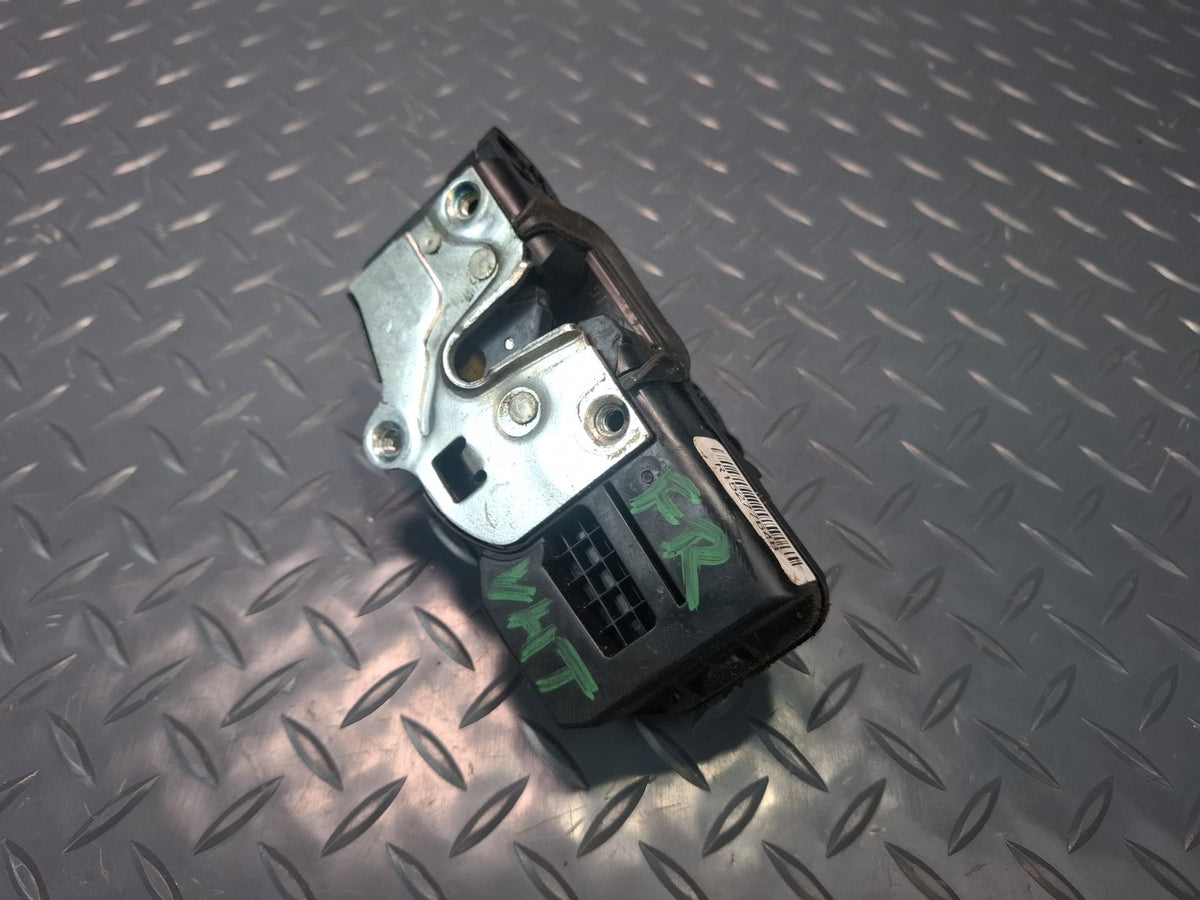 2003-2007 Hummer H2 Front Right Pass Side Door Lock Latch Actuator