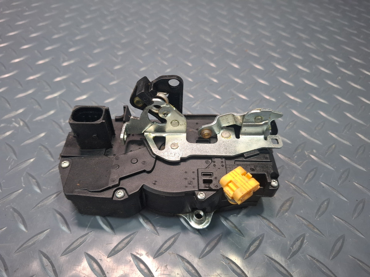 2003-2007 Hummer H2 Front Right Pass Side Door Lock Latch Actuator