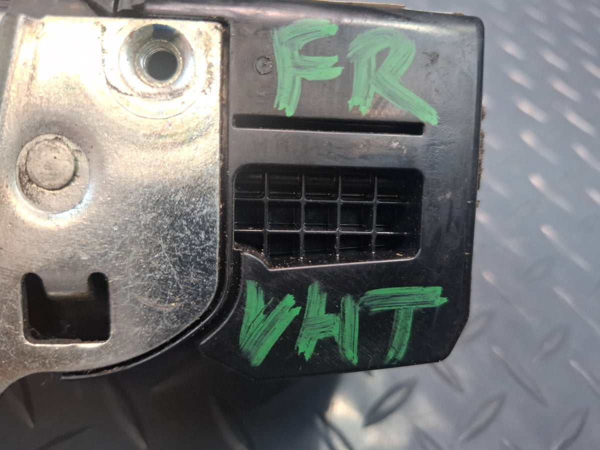 2003-2007 Hummer H2 Front Right Pass Side Door Lock Latch Actuator