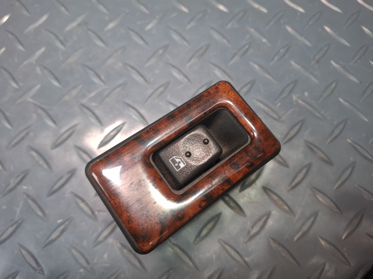 2003-2007 Hummer H2 Rear Left Side Door Window Control Switch 15093146