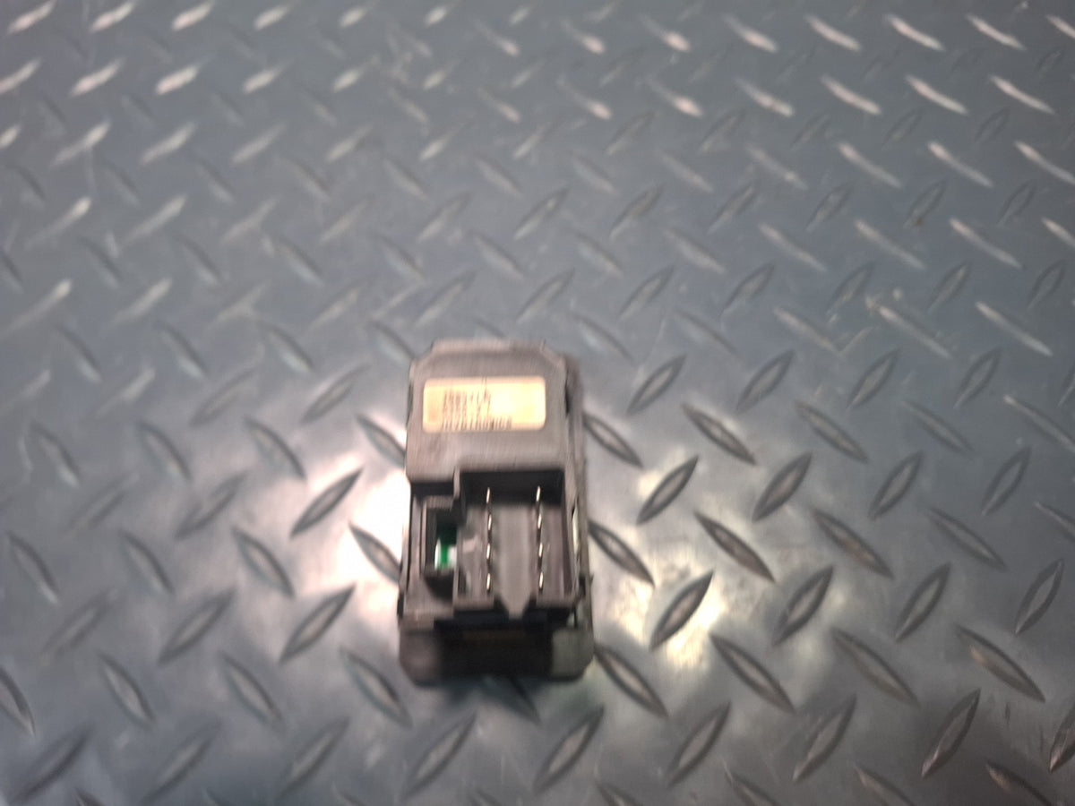 2003-2007 Hummer H2 Rear Left Side Door Window Control Switch 15093146