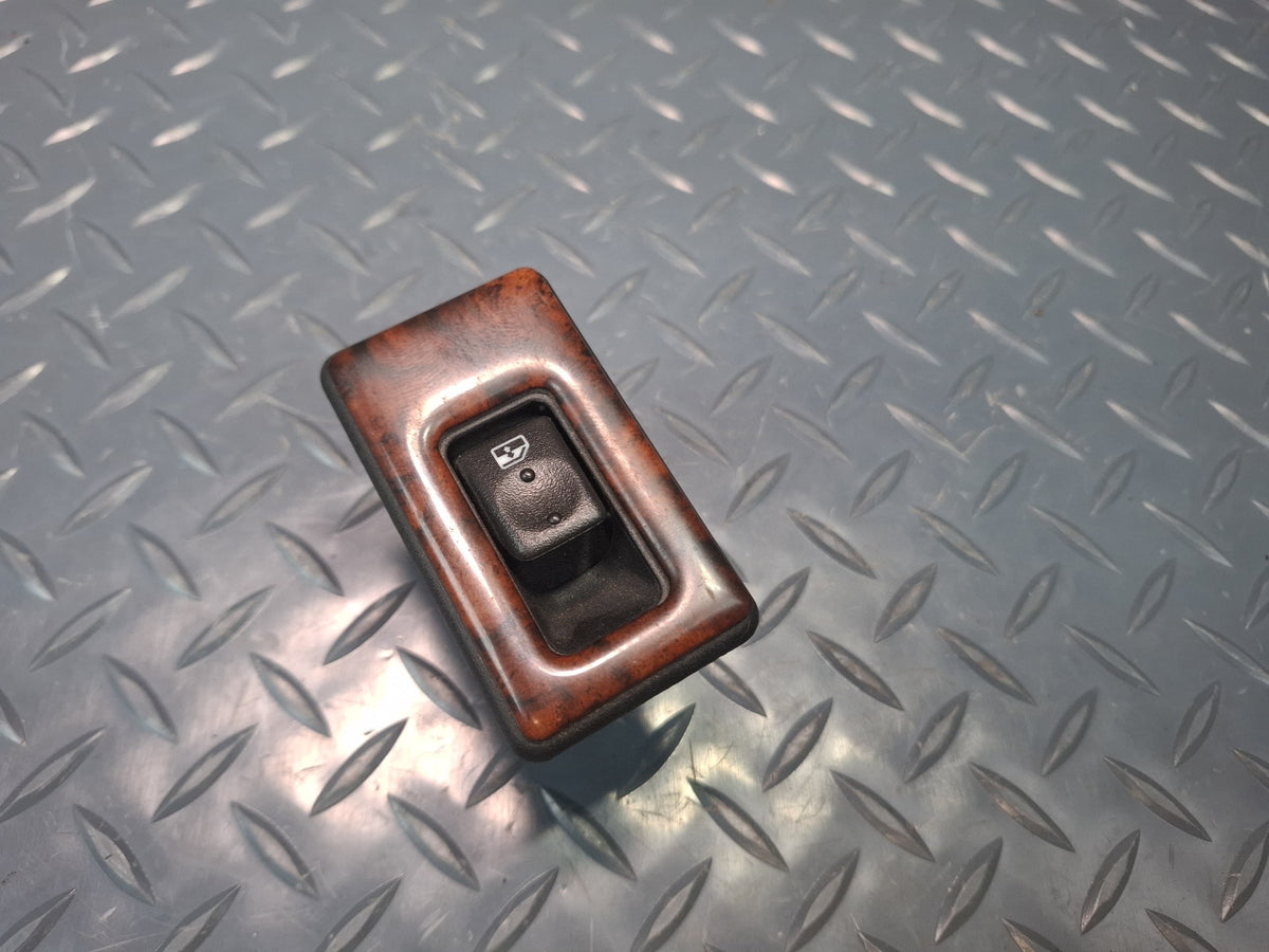 2003-2007 Hummer H2 Rear Right Side Door Window Control Switch 15093146