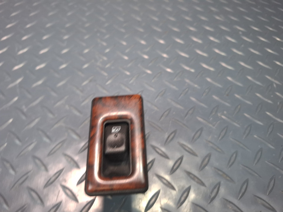 2003-2007 Hummer H2 Rear Right Side Door Window Control Switch 15093146