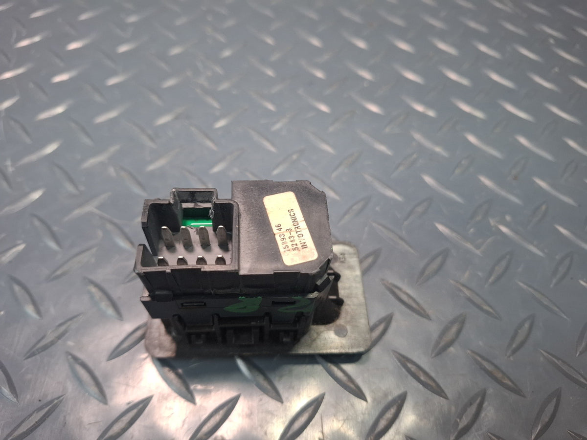 2003-2007 Hummer H2 Rear Right Side Door Window Control Switch 15093146