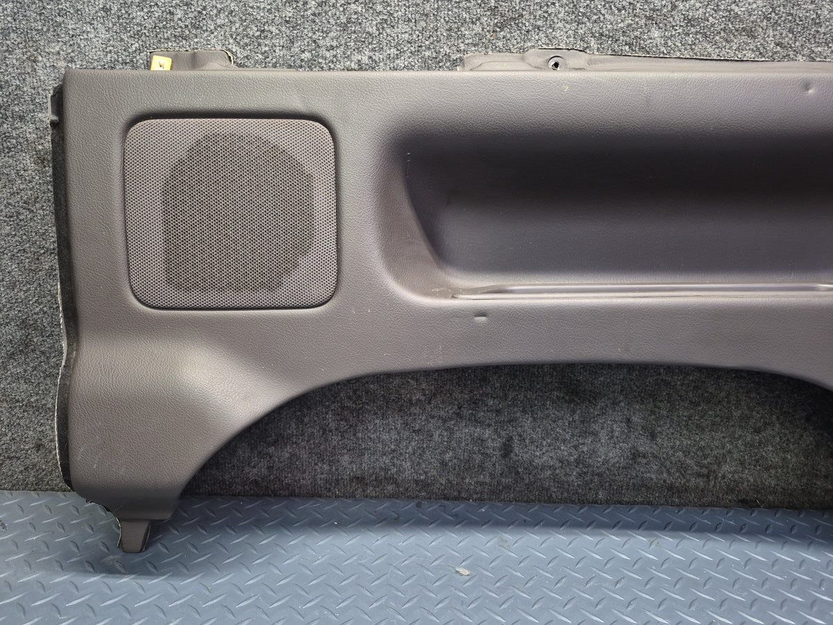 93-95 Toyota Hiace KZH106W Rear Right Third ROW Lower Trim Panel Brown Damaged