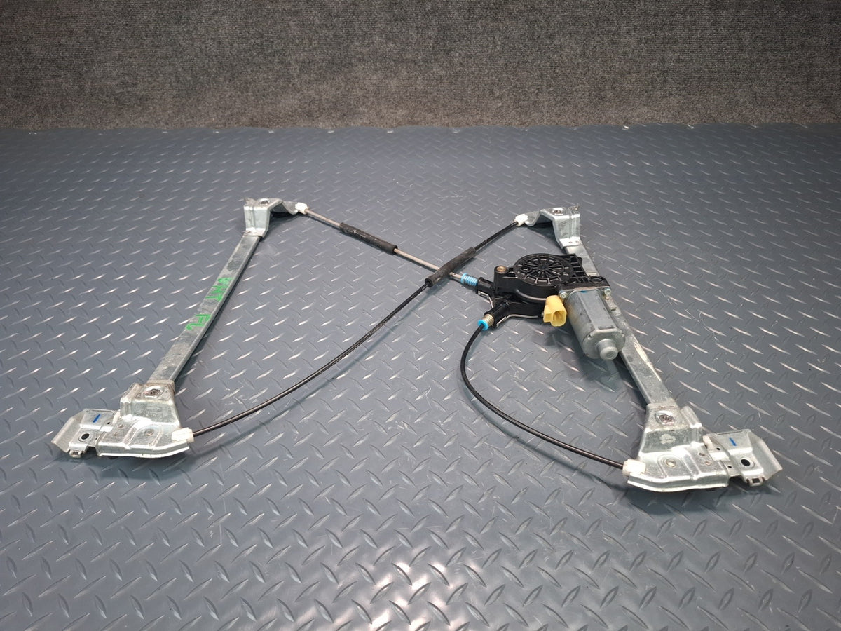 2003-2009 Hummer H2 Front Left Side Door Window Regulator W/ Motor