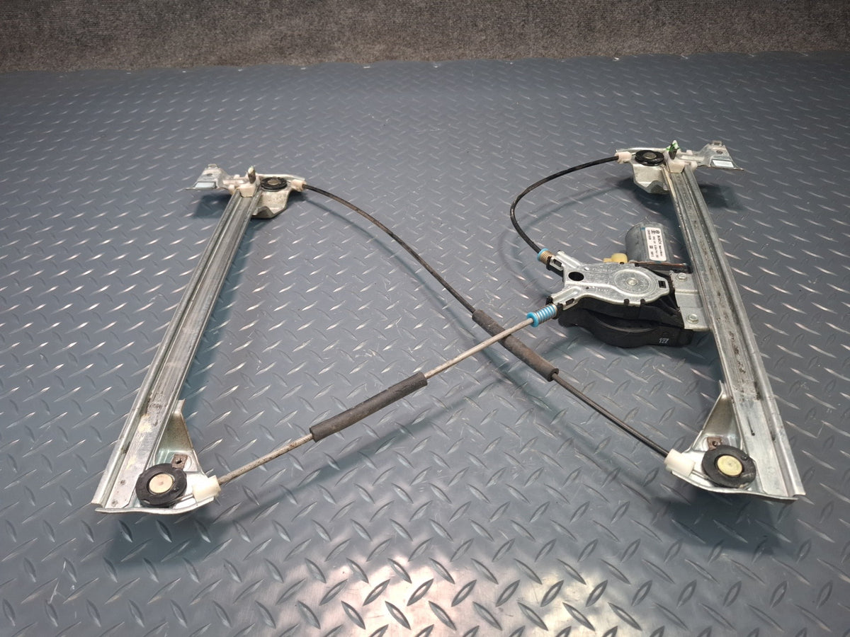 2003-2009 Hummer H2 Front Left Side Door Window Regulator W/ Motor