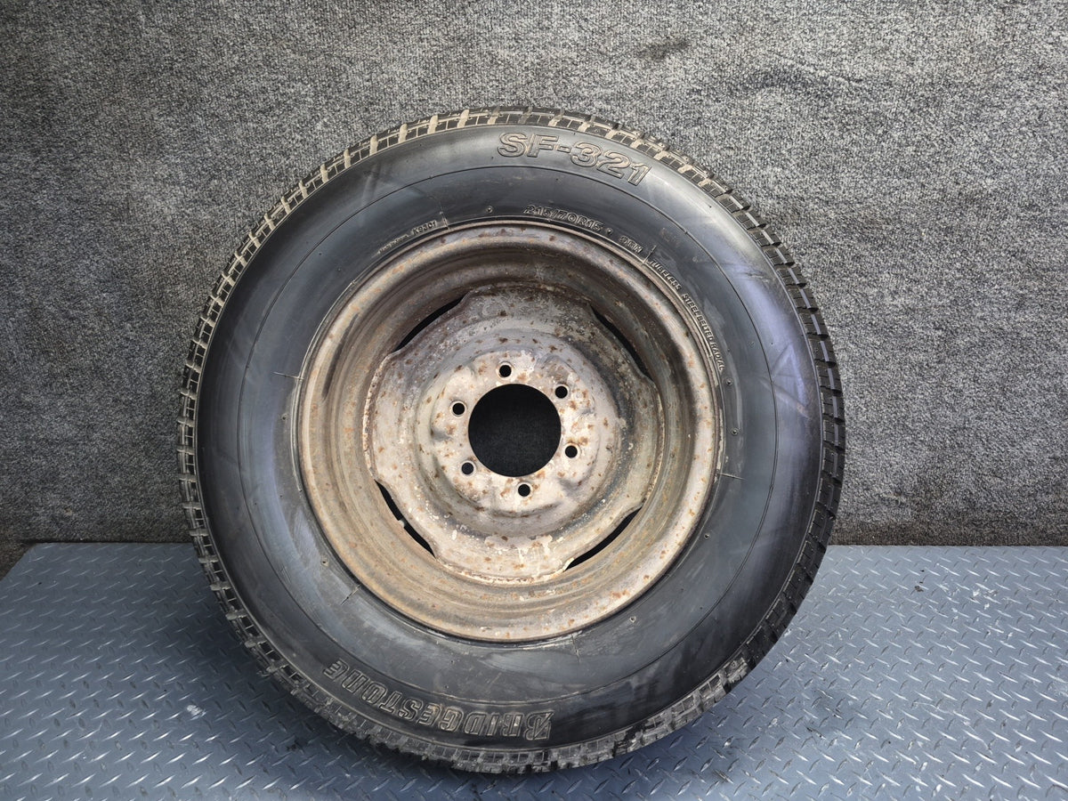 94-95 Toyota Hiace KZH106W Spare Tire R15 15" Wheel 15x6J ET36 215/70 OEM