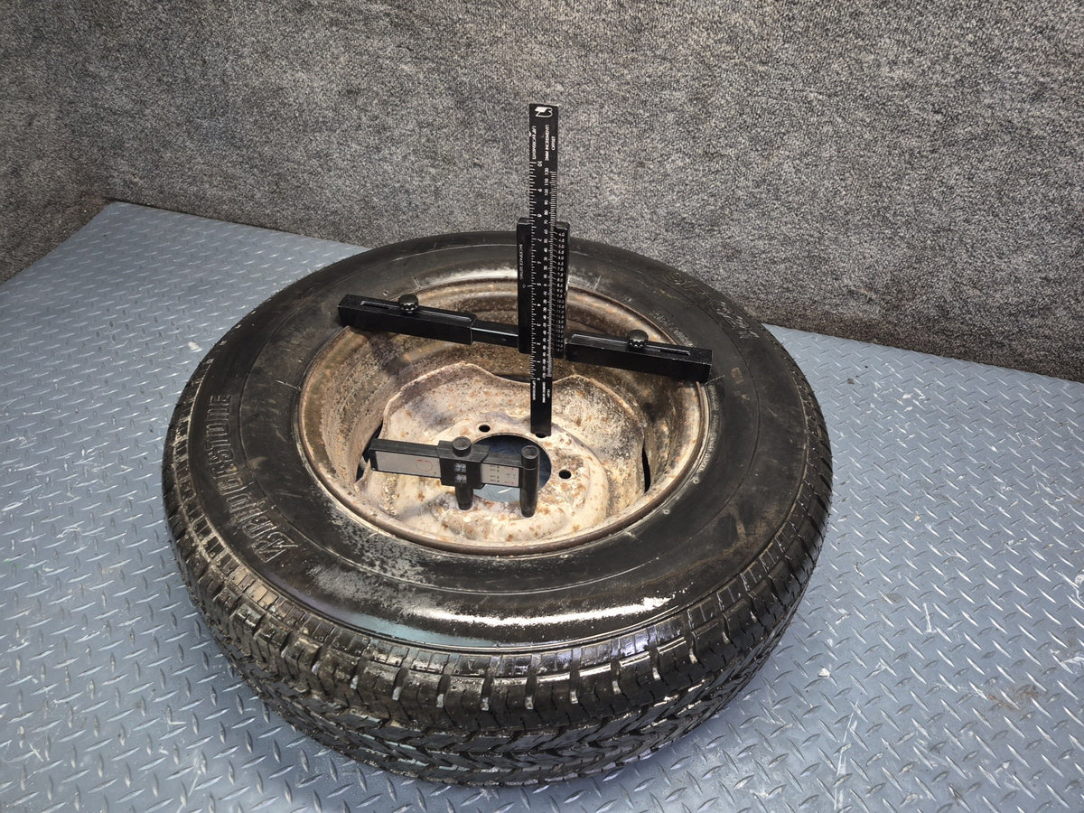 94-95 Toyota Hiace KZH106W Spare Tire R15 15" Wheel 15x6J ET36 215/70 OEM